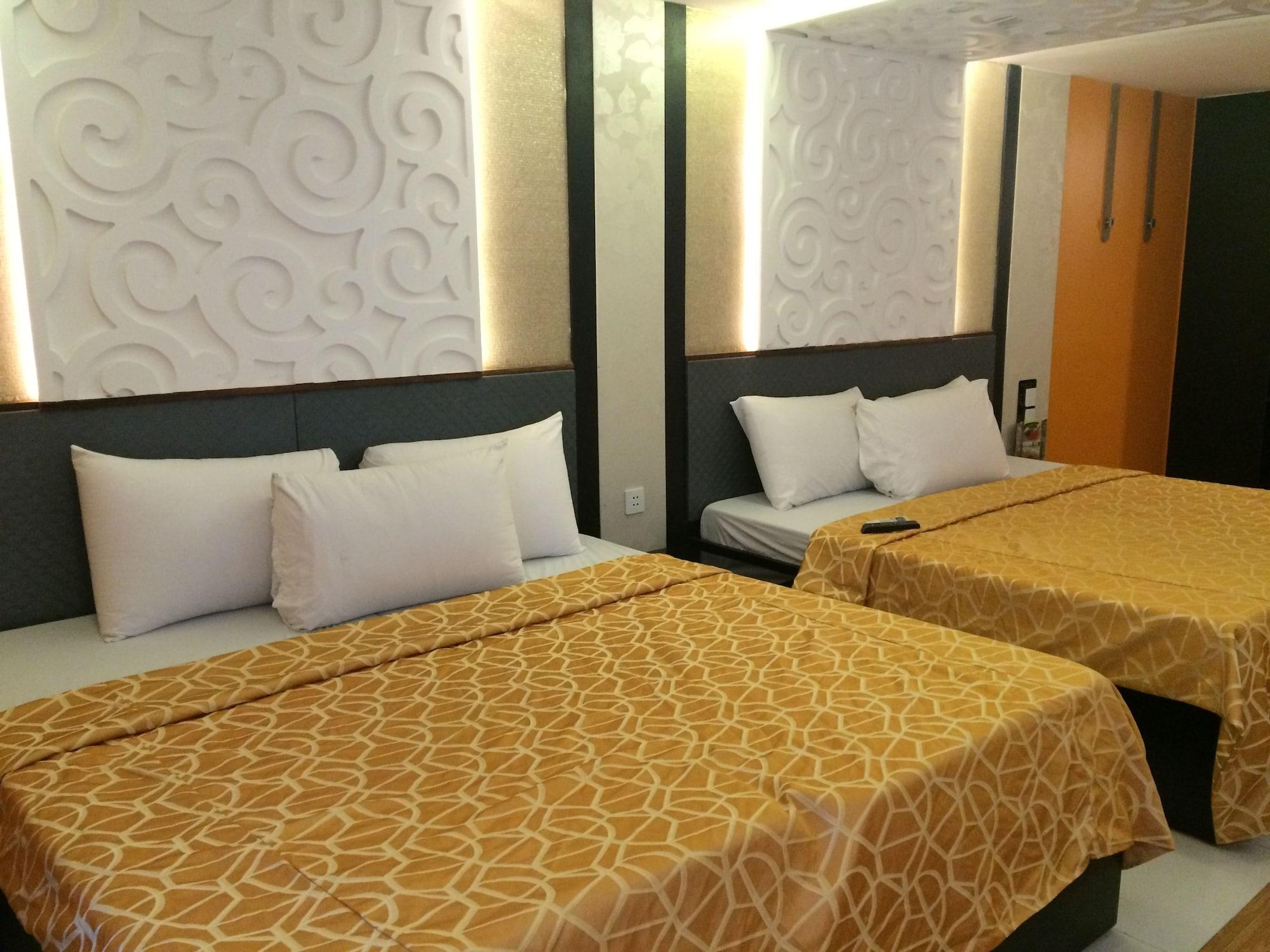 Eurotel Vivaldi Araneta Hotel