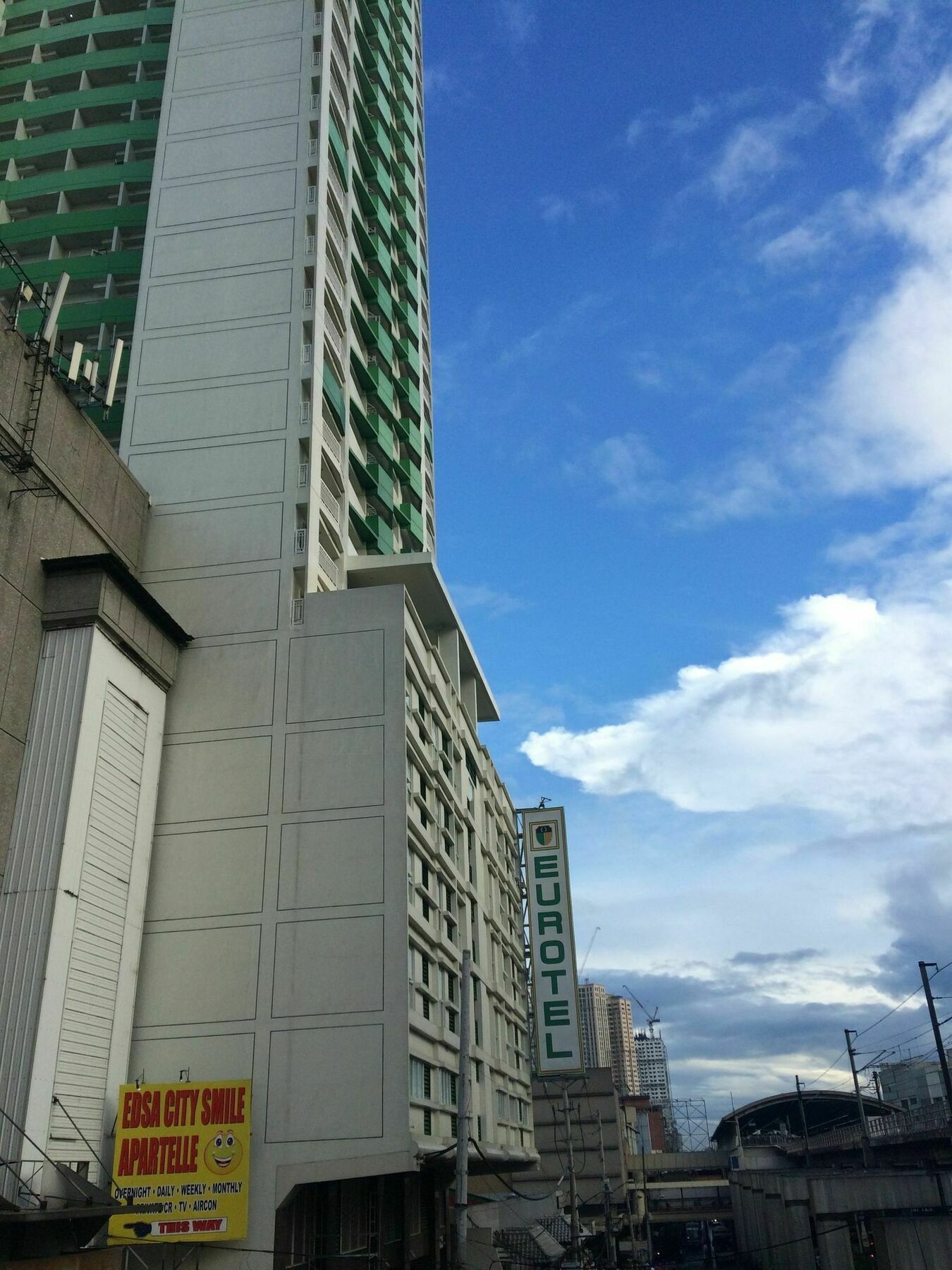 Eurotel Vivaldi Araneta Hotel